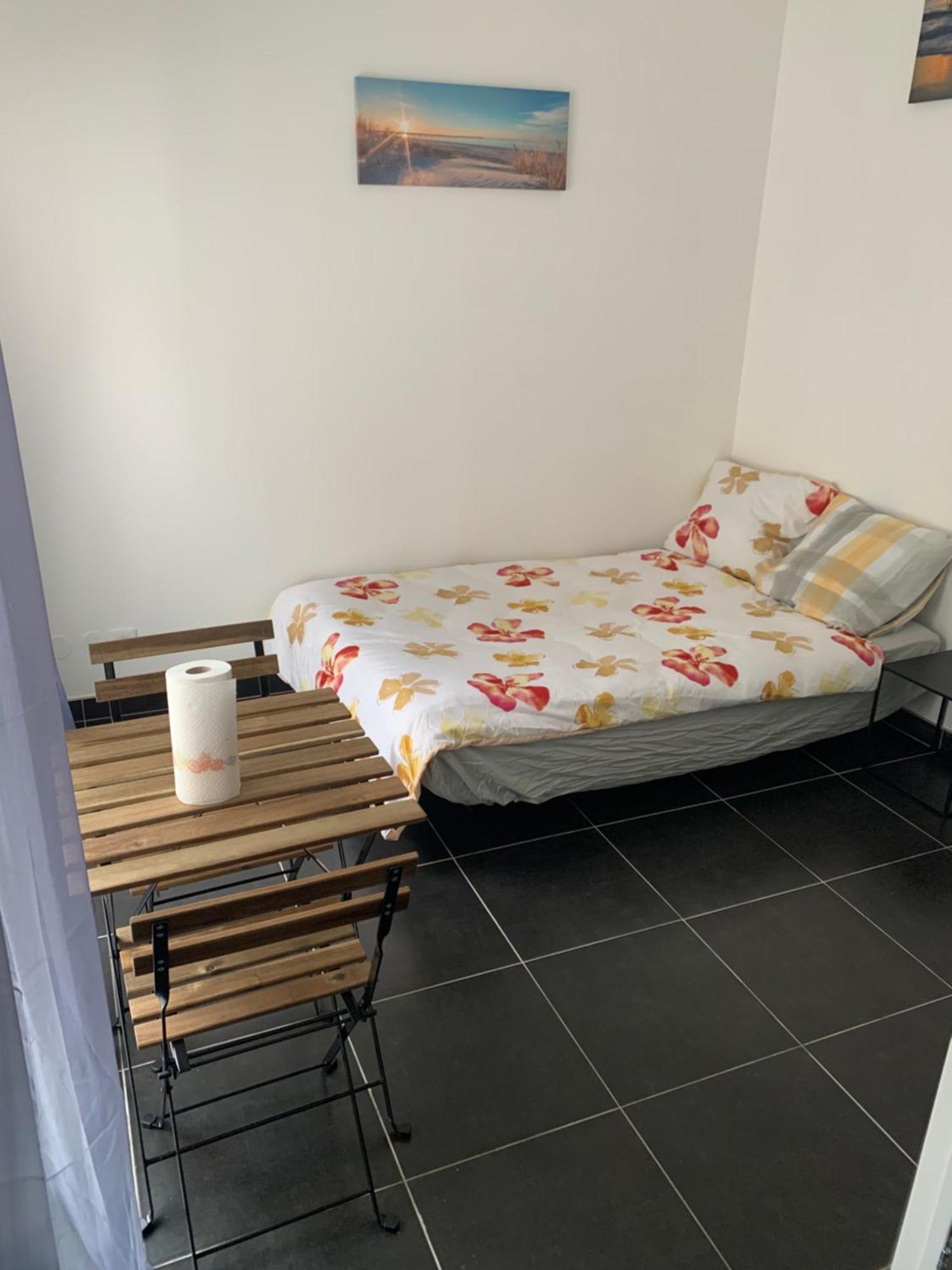 Jolie Maisonnette Avec Terrasse Nancy Centre Dış mekan fotoğraf